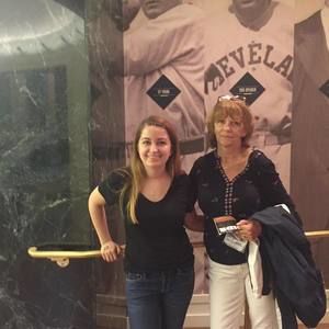 Meet your Posher, Jean